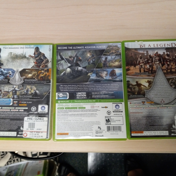 Assassin’s Creed Revelations, Rogue, & Brotherhood Xbox 360 Video Games Lot of 3 - Picture 7 of 8